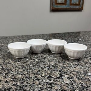 Primagera White Ceramic condiment ramekin Bowls set 4 NWOT